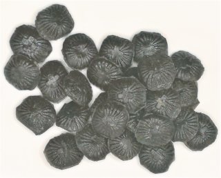500 gr. Zuckerfrei Mini Stark Lakritz mit einem Hauch Menthol in Miniform Nachfüllpack von Jahrmarktbonbon